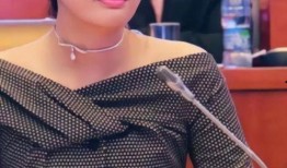 宗馥莉最新消息爆料,揭秘丽人丽妆的转型之路与未来战略